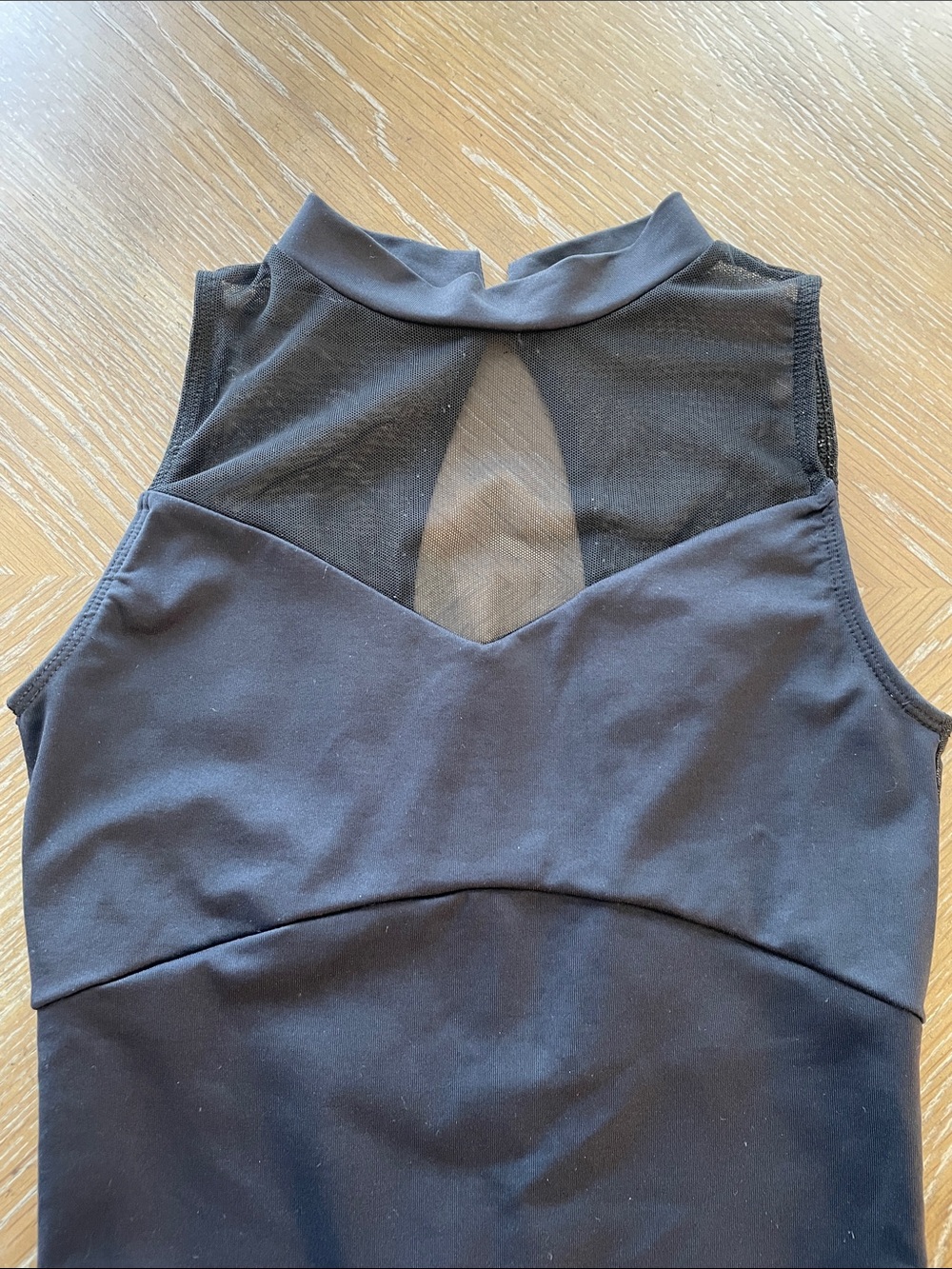 AinslieWear Black Sleeveless Mesh Leotard - Picture 5 of 8